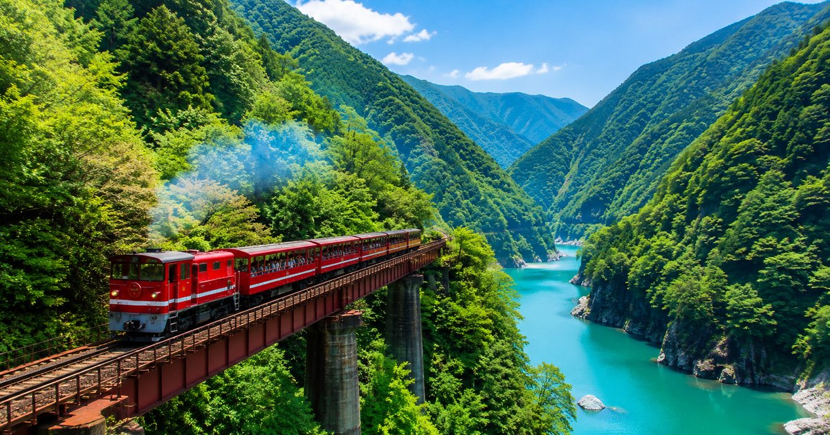 大井川鉄道井川線の赤いトロッコ列車