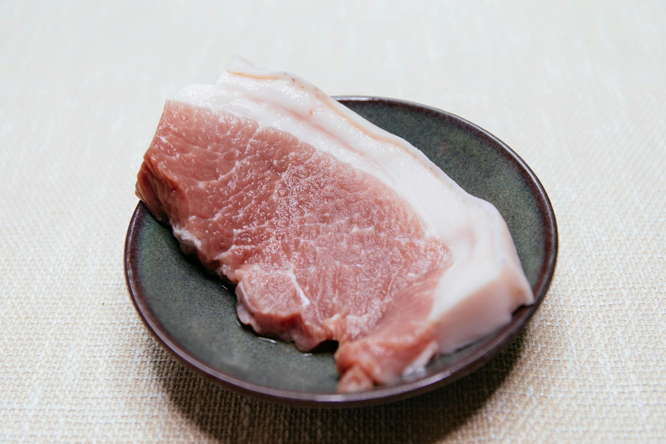 養豚と感染対策のイメージ