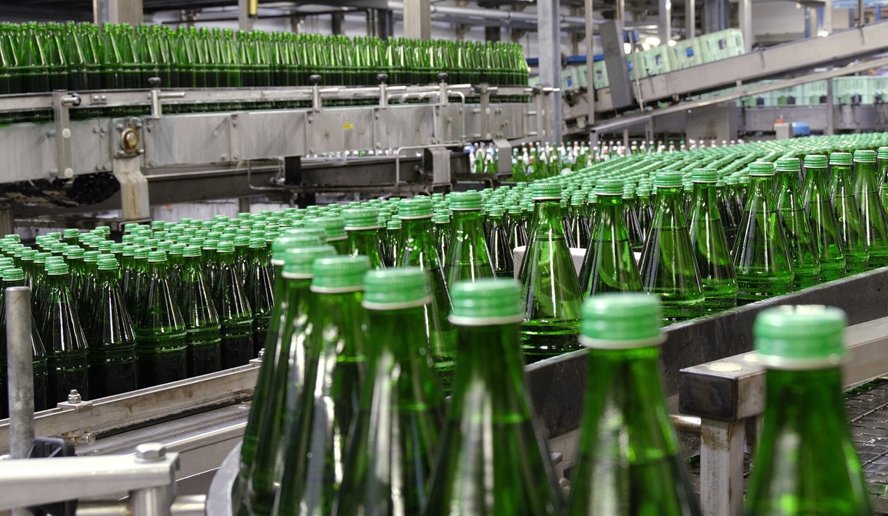 工場の製造ライン(イメージ)