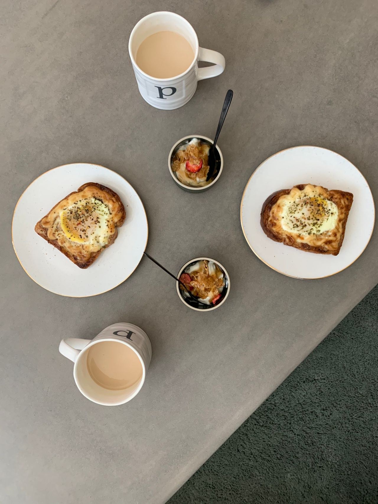 目玉焼きトーストにコーヒー。静岡のモーニングは喫茶店文化が根づく