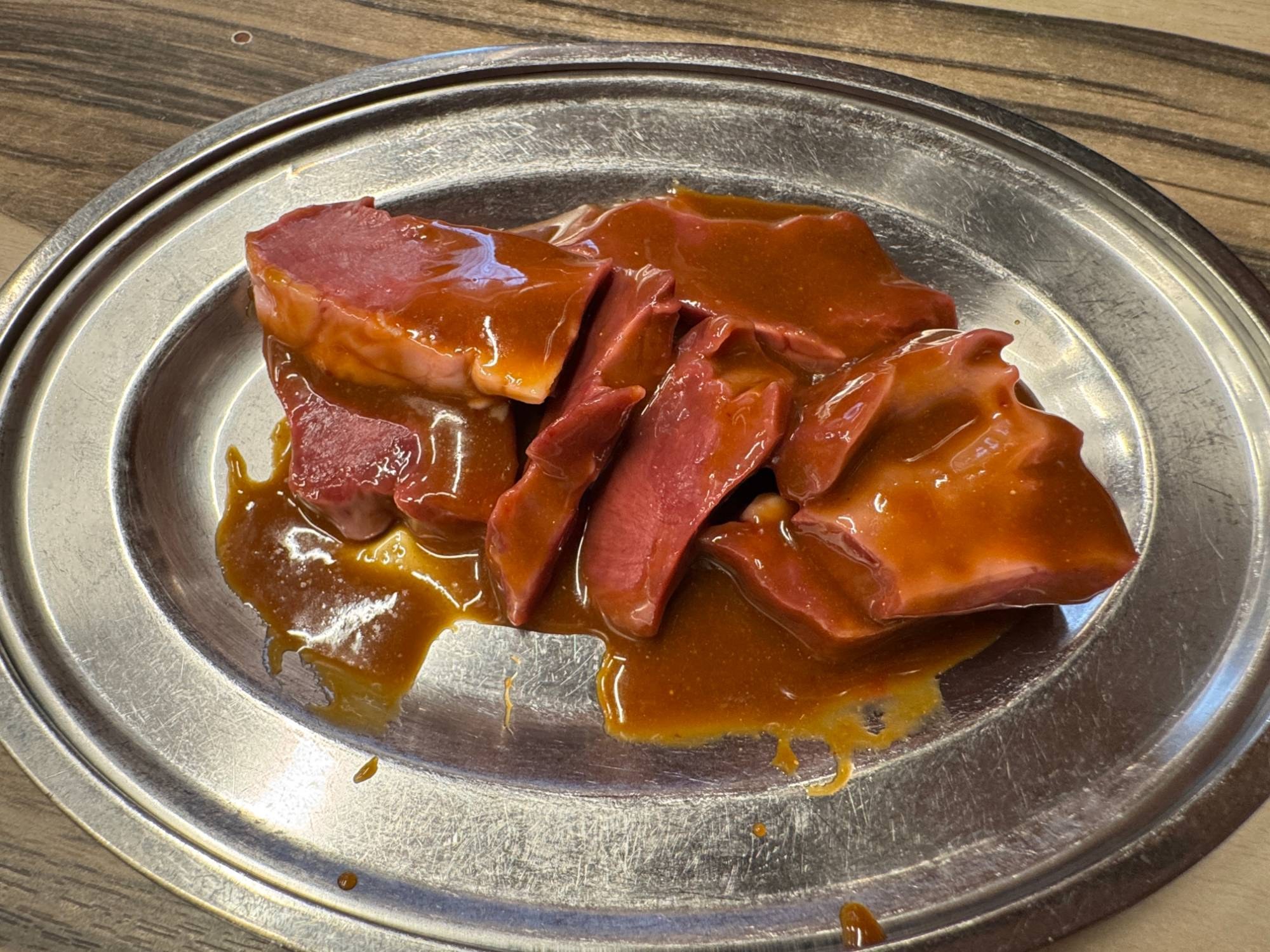 松阪牛の焼レバー。味噌ダレ